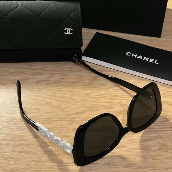 CHANEL Sunglasses CH5422B Women's Polarized-Black White New With Box - Picture 4 of 4